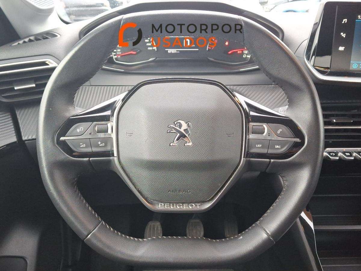 peugeot-208-2023-gasolina-1199cc