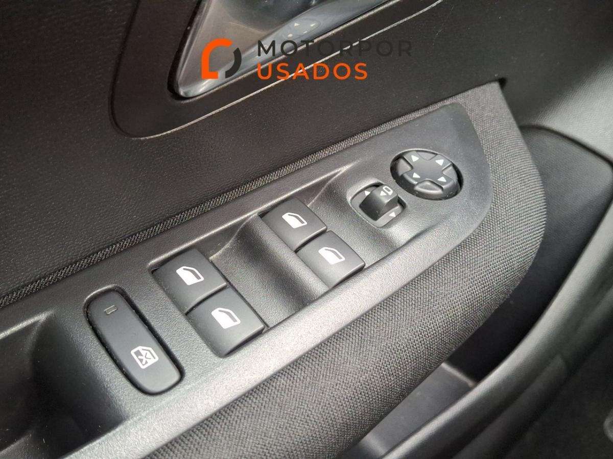 peugeot-208-2023-gasolina-1199cc