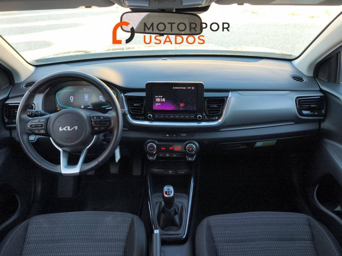kia-stonic-2025-gasolina-998cc