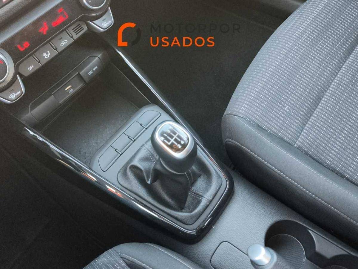 kia-stonic-2025-gasolina-998cc