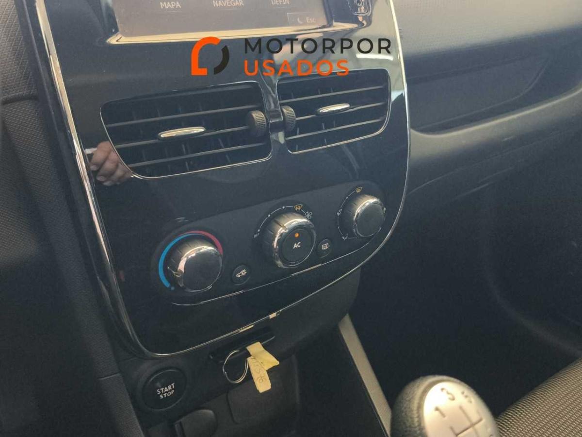 renault-clio-sport-tourer-2015-gasolina-898cc