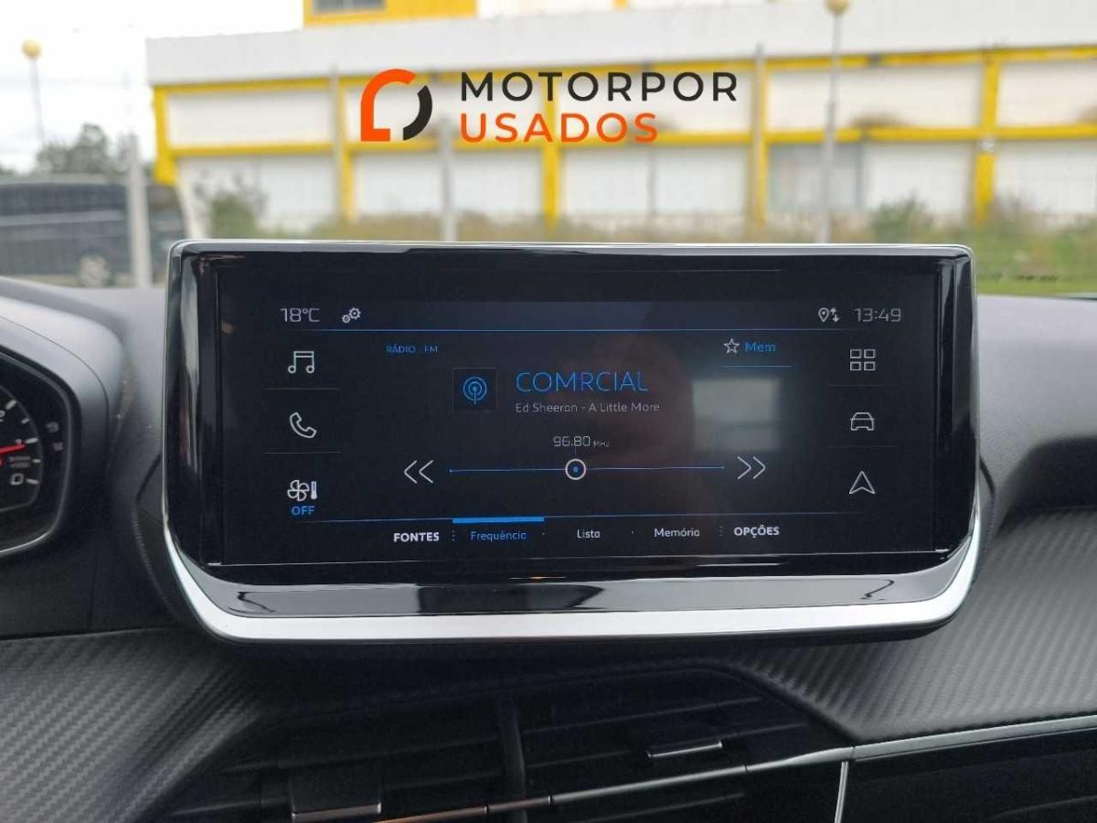 peugeot-2008-2024-gasolina-1199cc