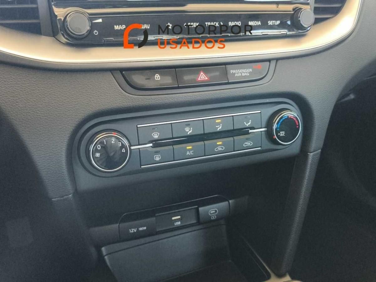 kia-xceed-2025-gasolina-998cc