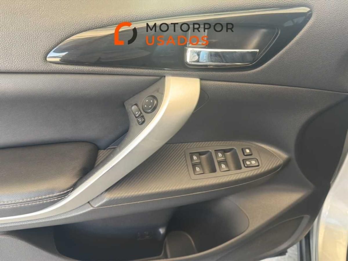 mitsubishi-eclipse-cross-2022-hibrido-a-gasolina-2360cc