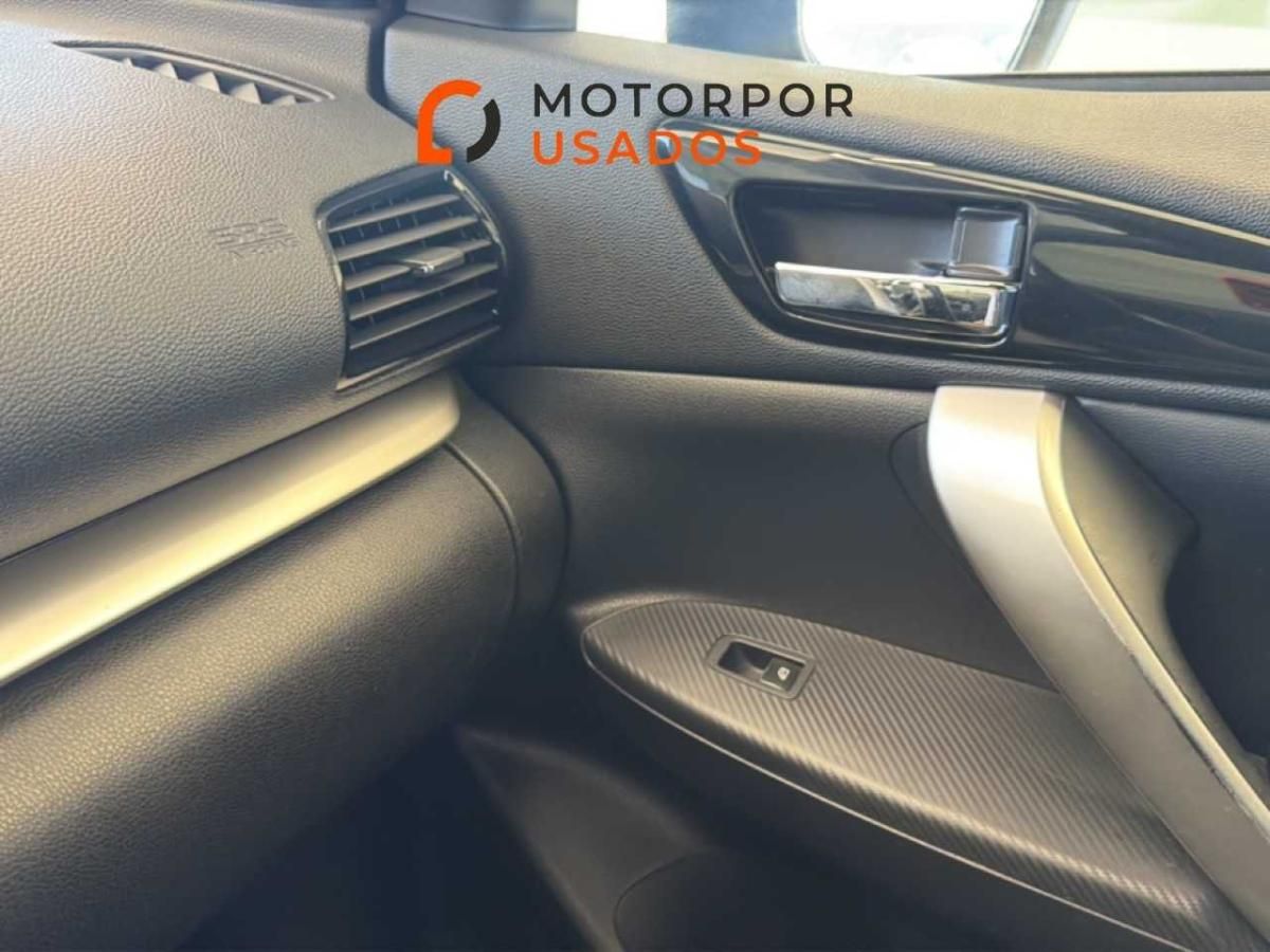 mitsubishi-eclipse-cross-2022-hibrido-a-gasolina-2360cc