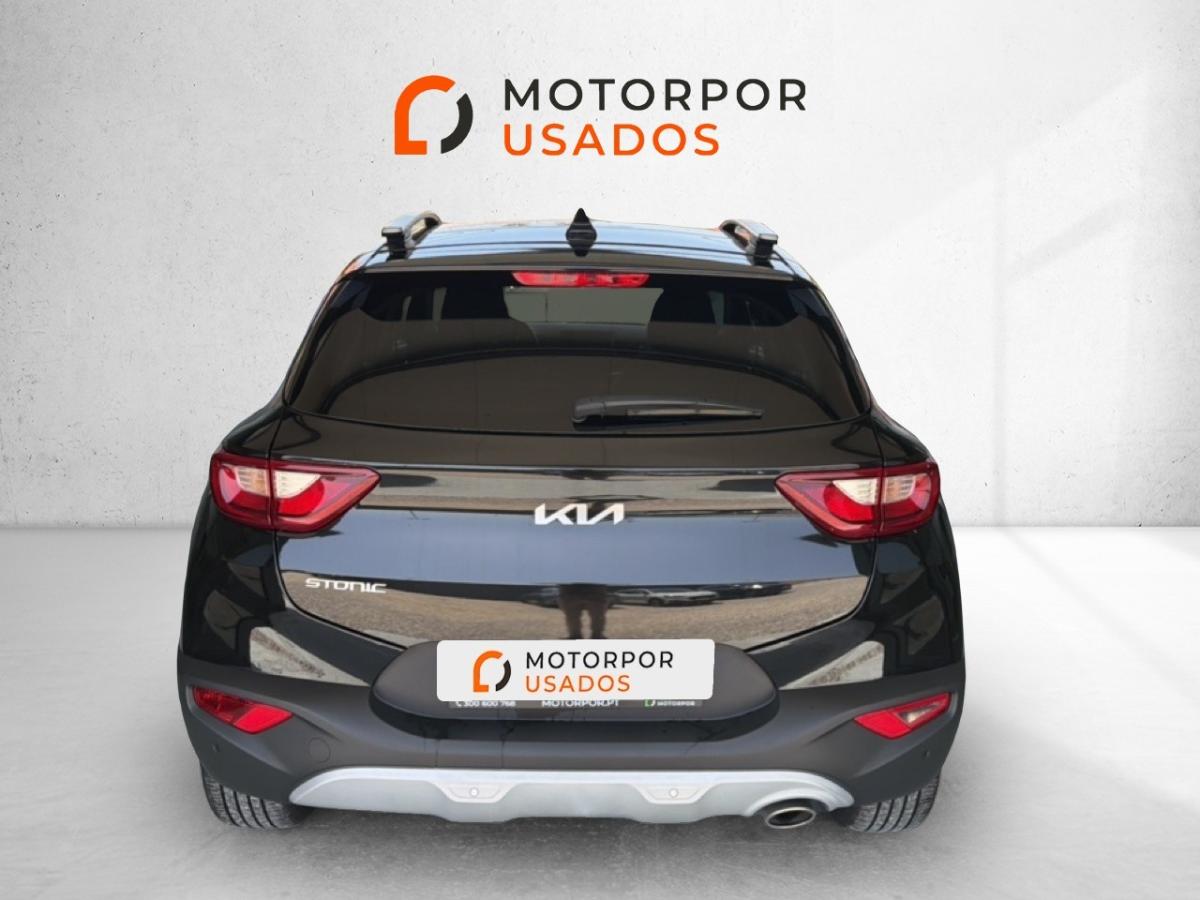 kia-stonic-2024-gasolina-998cc