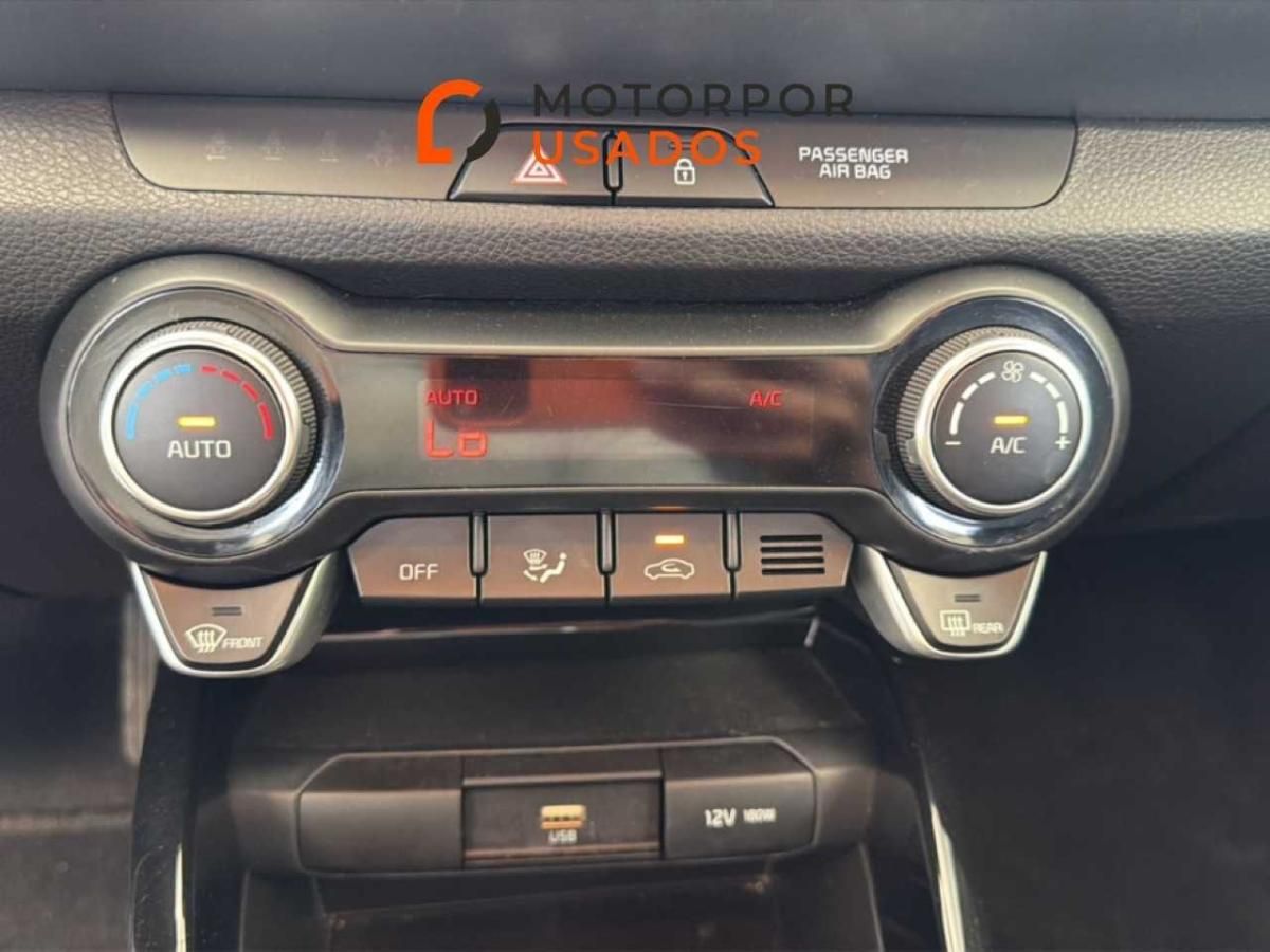 kia-stonic-2024-gasolina-998cc
