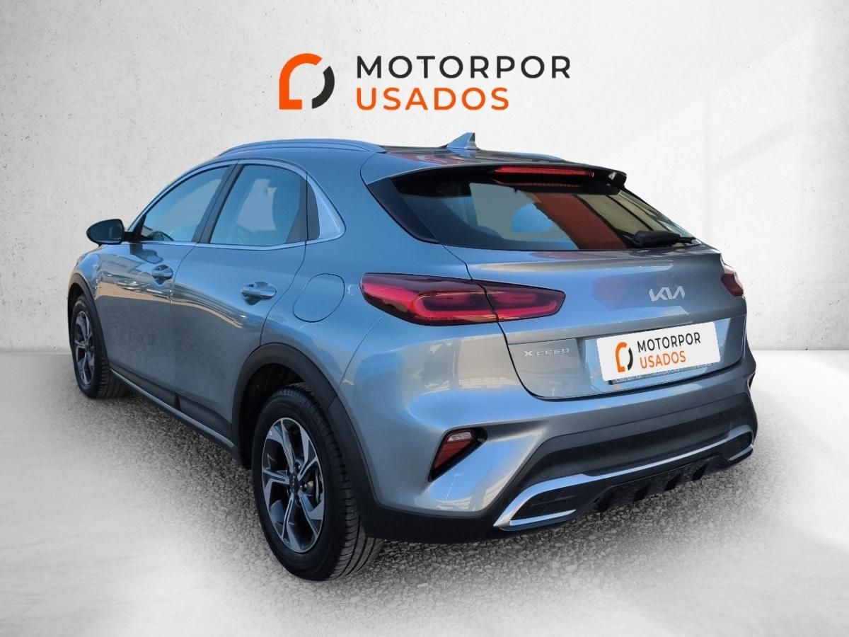 kia-xceed-2025-gasolina-998cc