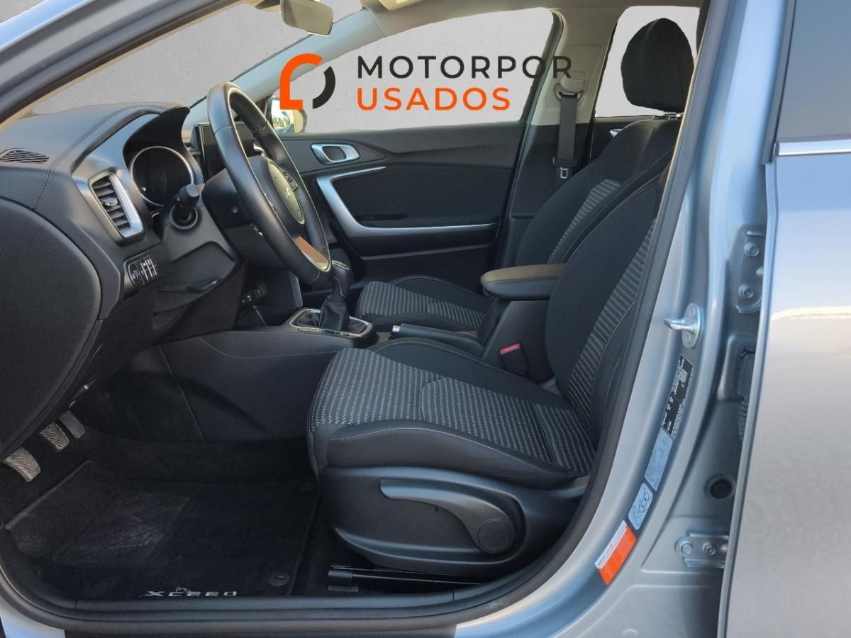 kia-xceed-2025-gasolina-998cc