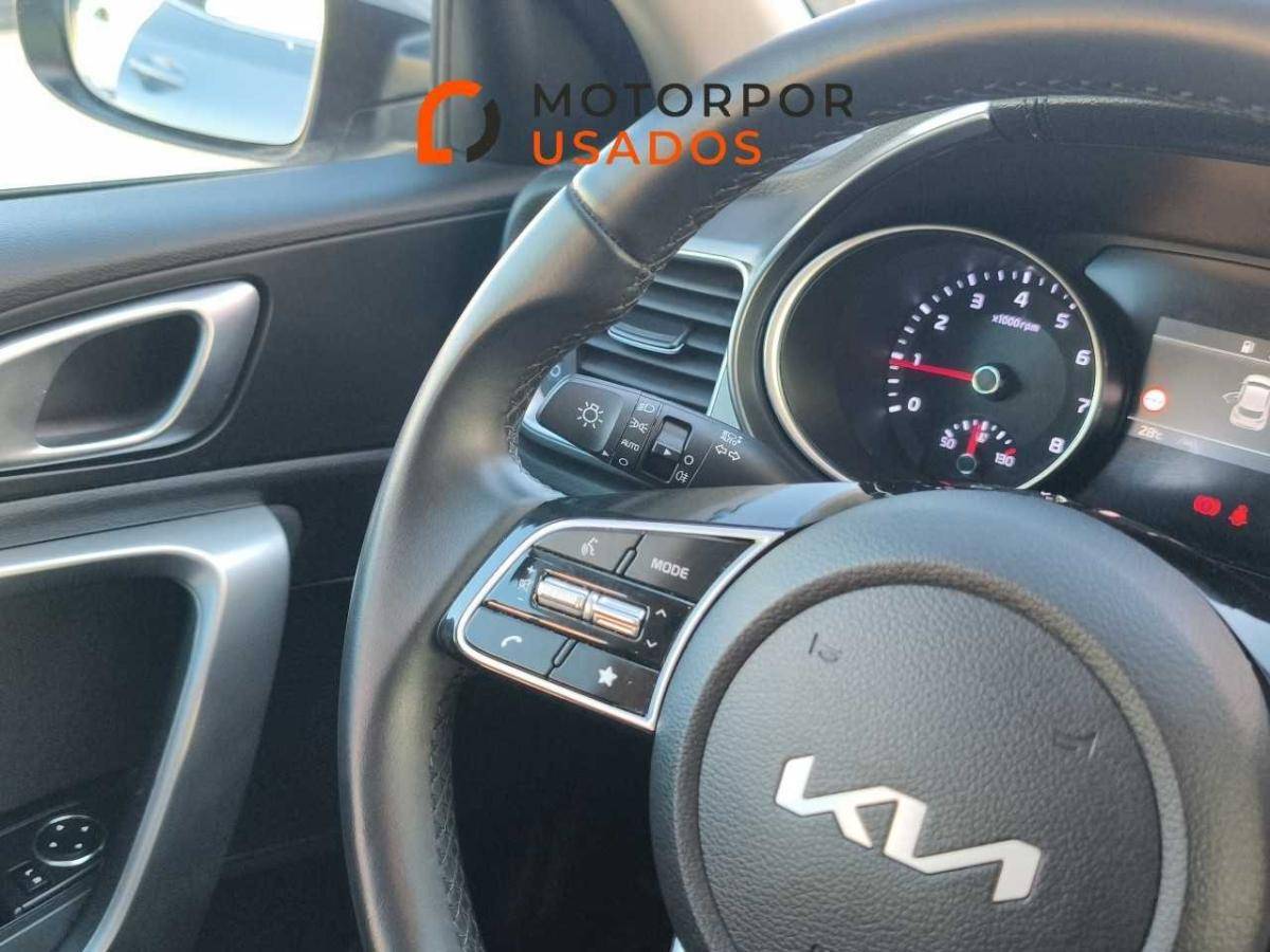 kia-xceed-2025-gasolina-998cc
