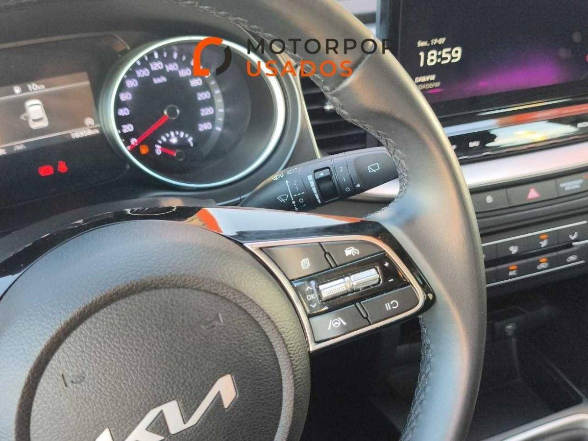 kia-xceed-2025-gasolina-998cc