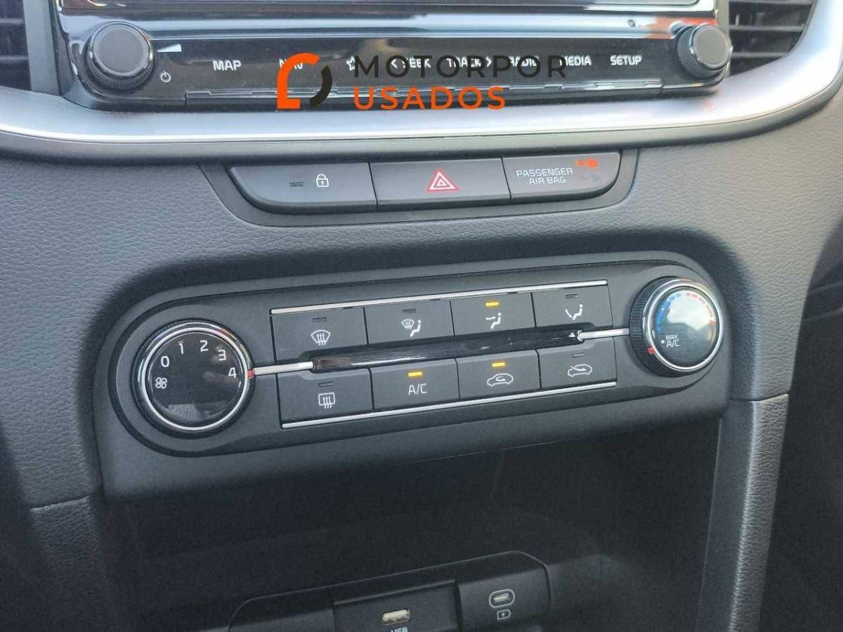 kia-xceed-2025-gasolina-998cc