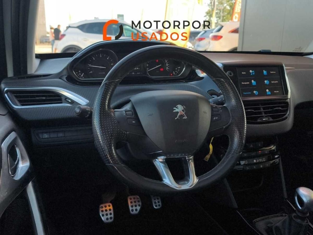 peugeot-2008-2018-diesel-1560cc