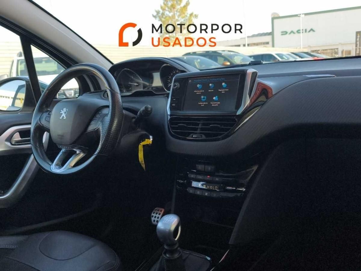 peugeot-2008-2018-diesel-1560cc