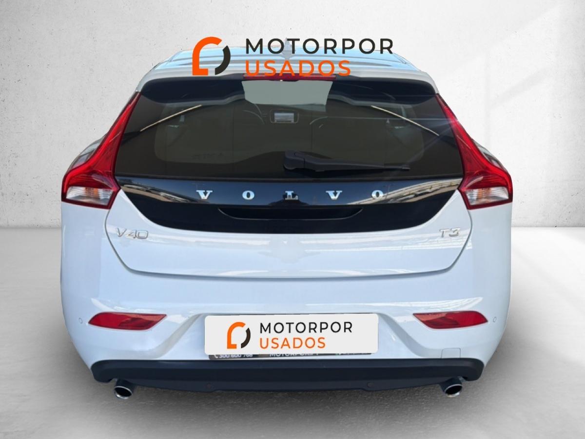 volvo-v40-2019-gasolina-1498cc