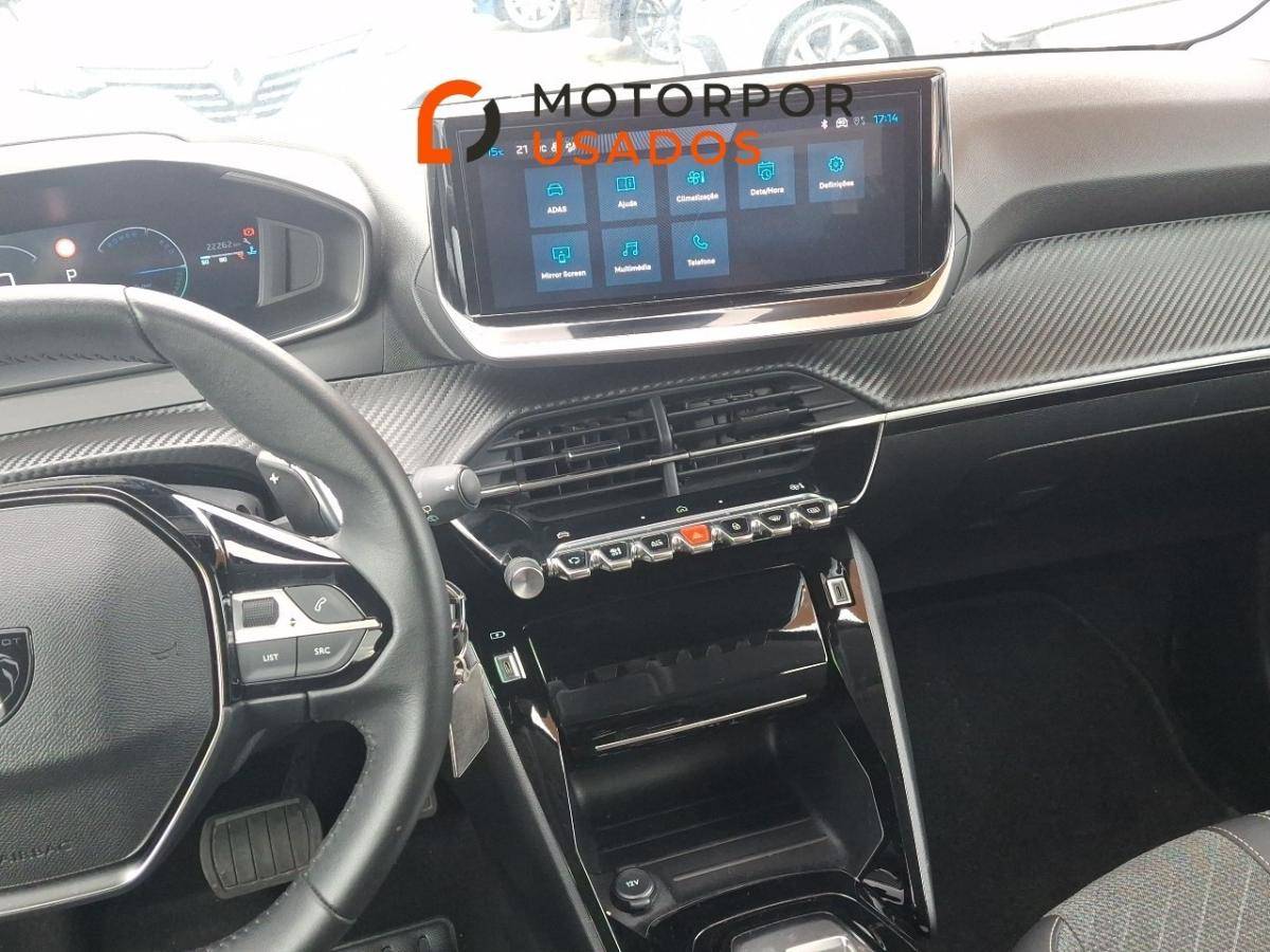 peugeot-208-2025-hibrido-a-gasolina-1199cc