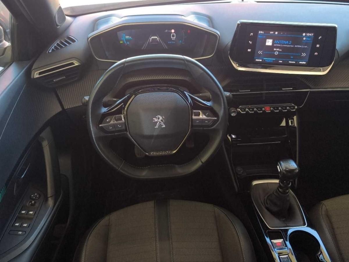 peugeot-2008-2023-gasolina-1199cc
