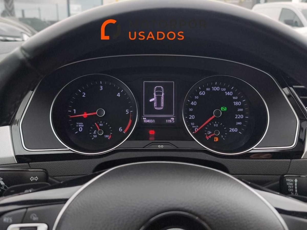 volkswagen-passat-variant-2019-diesel-1968cc