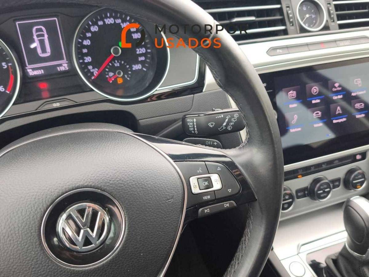 volkswagen-passat-variant-2019-diesel-1968cc