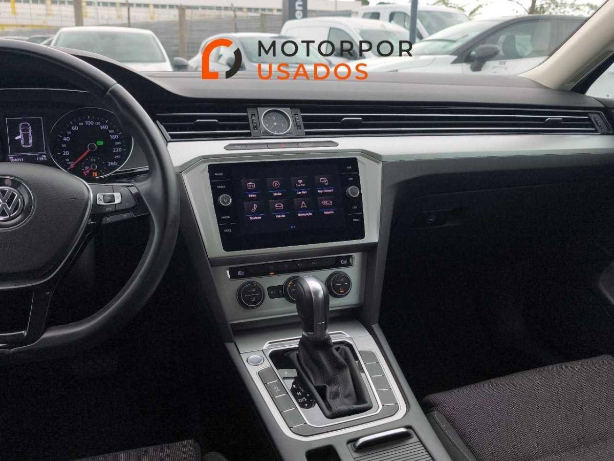 volkswagen-passat-variant-2019-diesel-1968cc