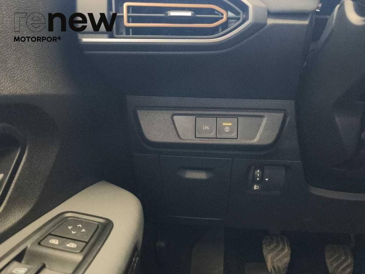 dacia-sandero-2025-gpl-999cc