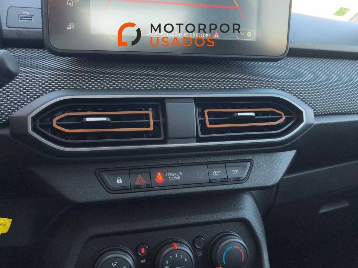 dacia-sandero-2023-gpl-999cc