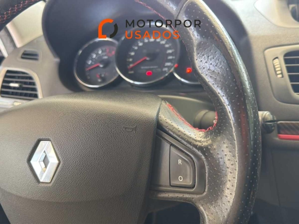renault-megane-sport-tourer-2016-diesel-1598cc