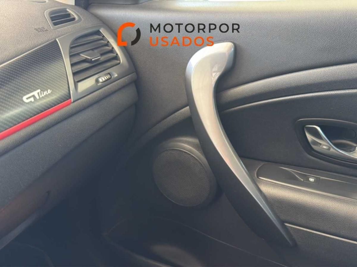 renault-megane-sport-tourer-2016-diesel-1598cc