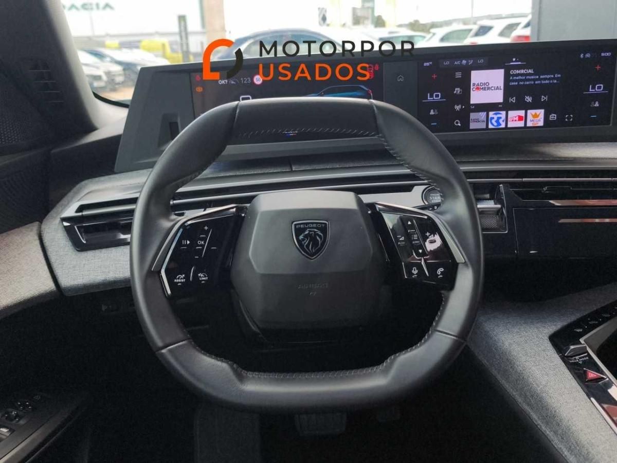 peugeot-5008-2025-gasolina-1199cc