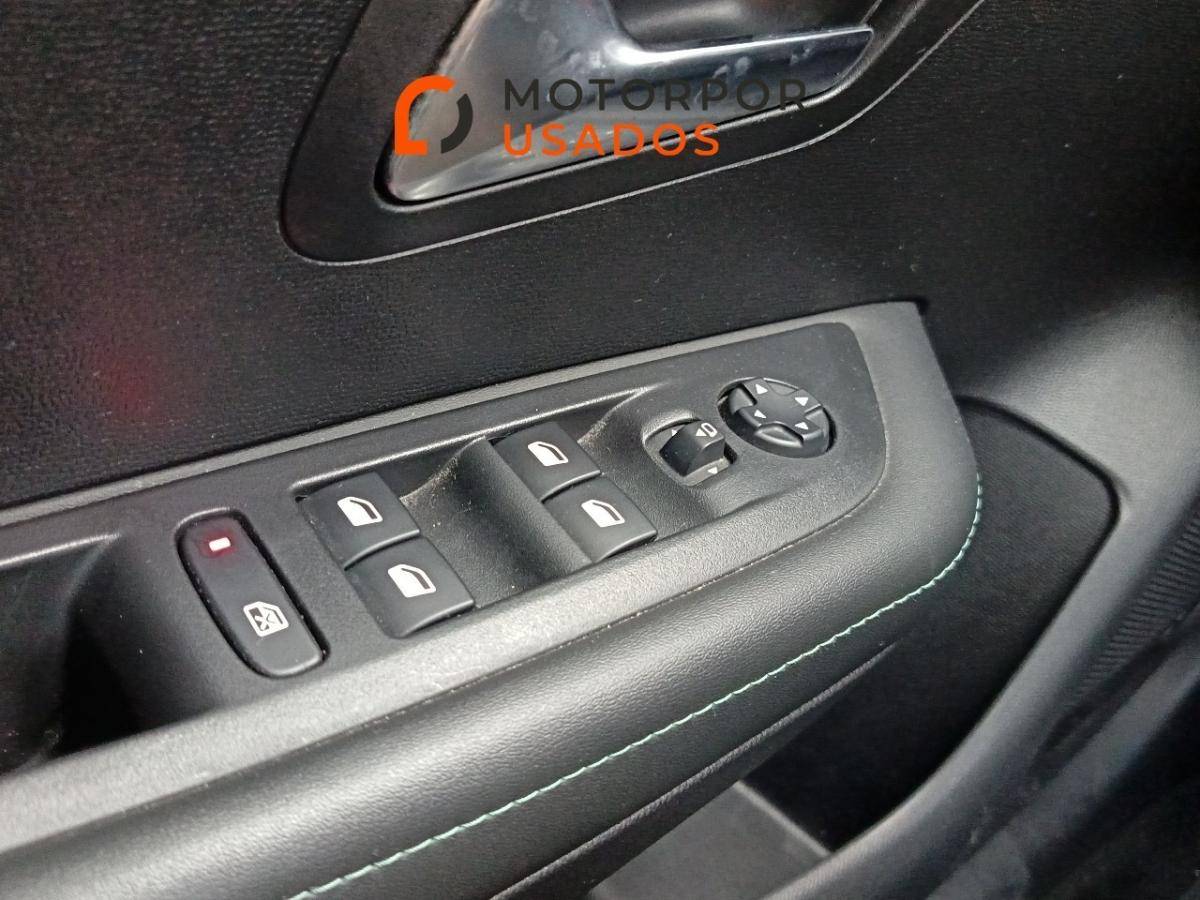peugeot-208-2023-gasolina-1199cc