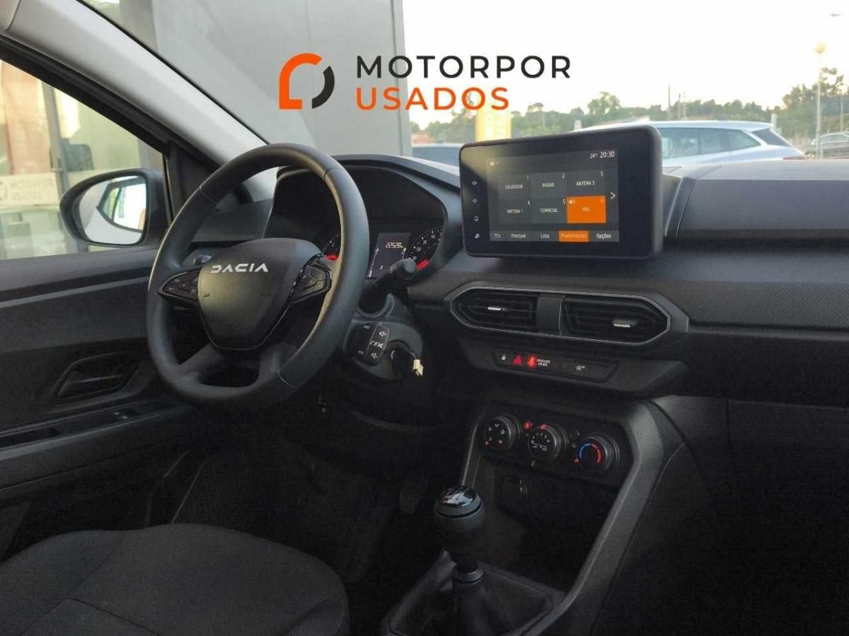 dacia-sandero-2024-gasolina-999cc