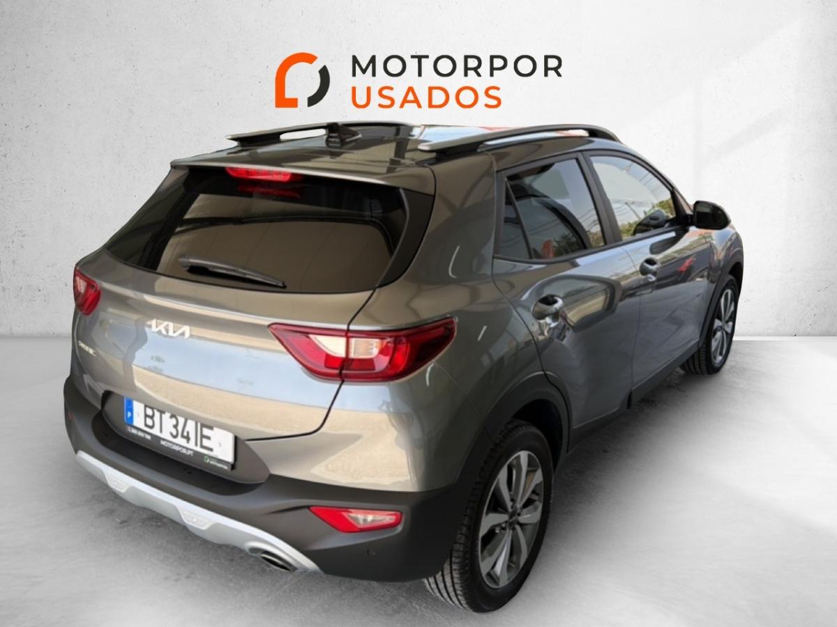 kia-stonic-2025-gasolina-1197cc