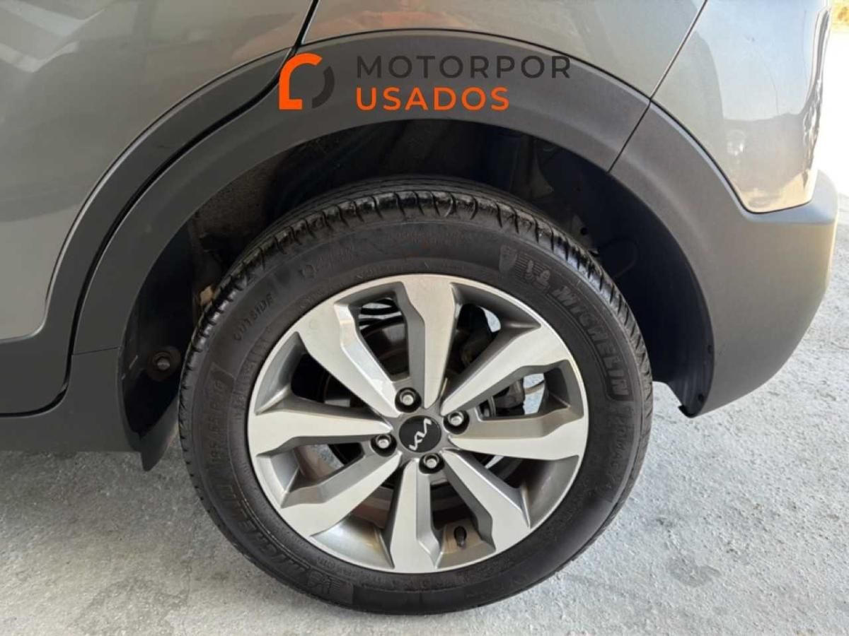 kia-stonic-2025-gasolina-1197cc