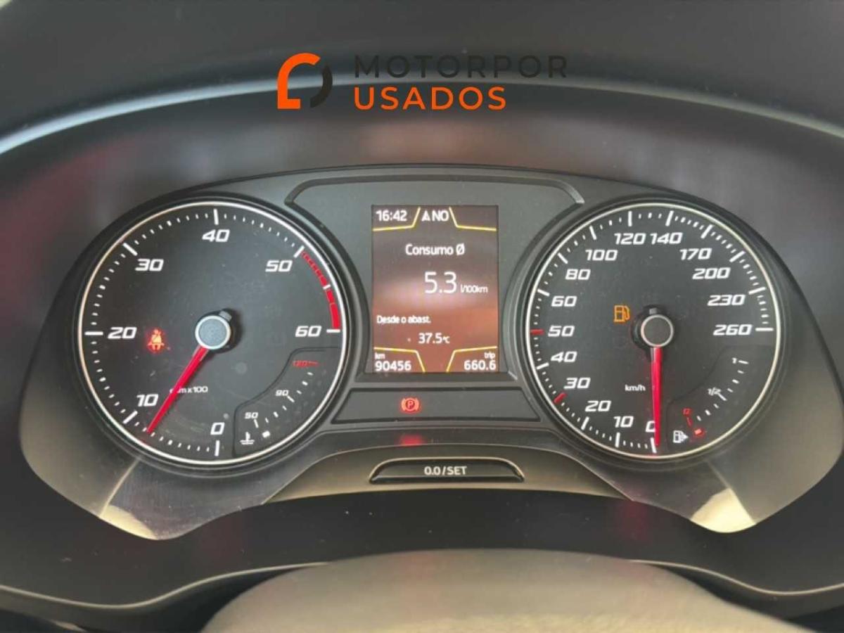 seat-leon-2015-diesel-1598cc