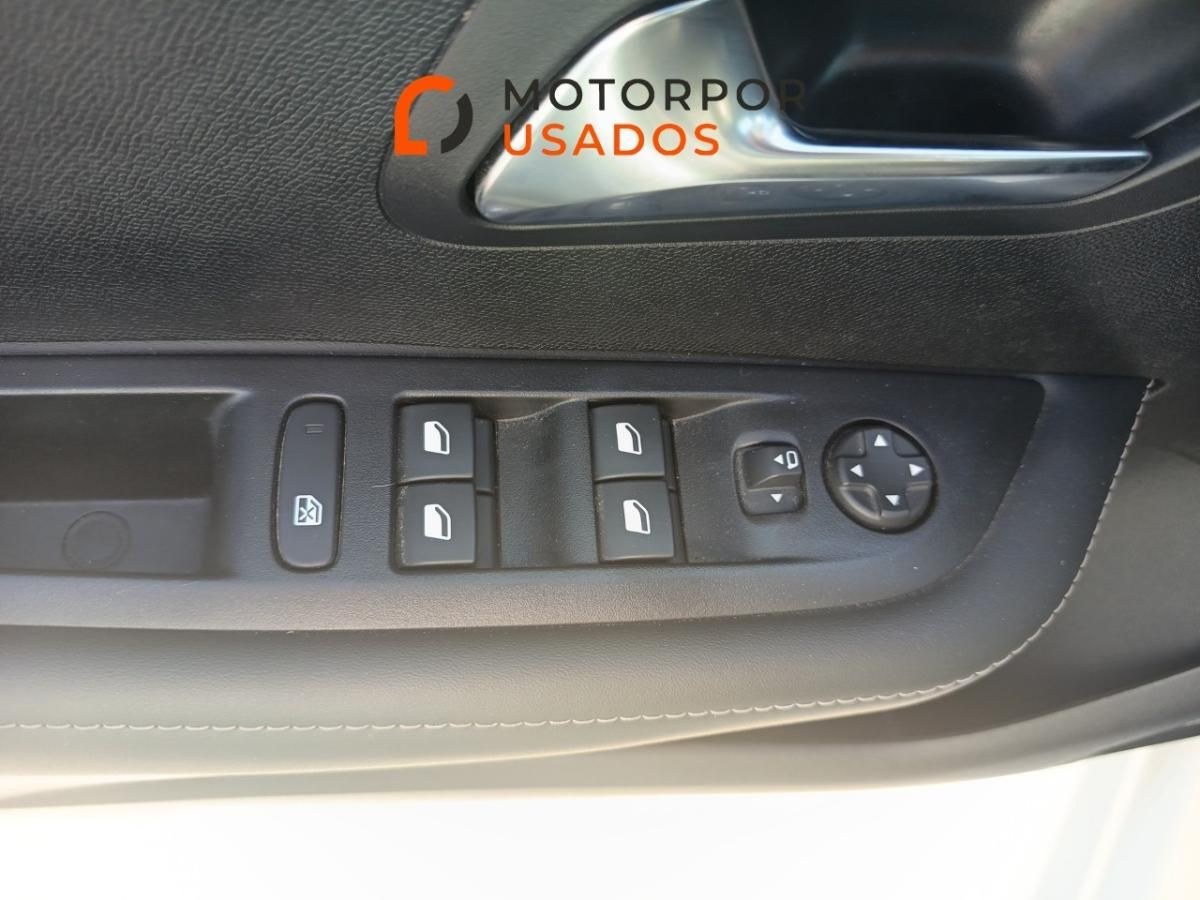peugeot-208-2025-gasolina-1199cc