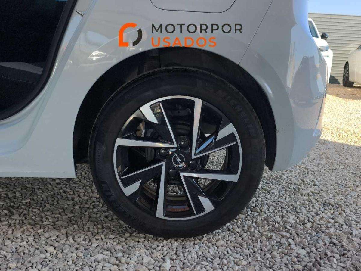 opel-corsa-2025-gasolina-1199cc