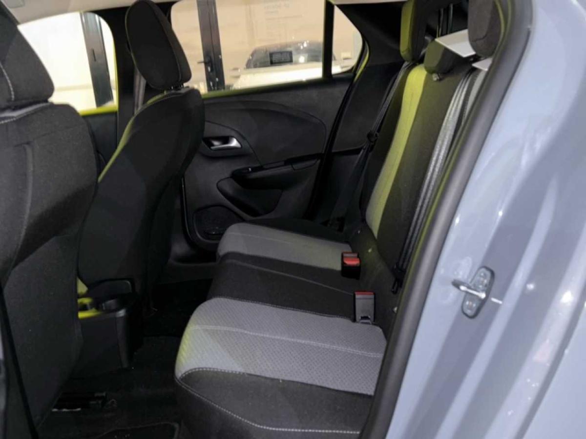 opel-corsa-2025-gasolina-1199cc