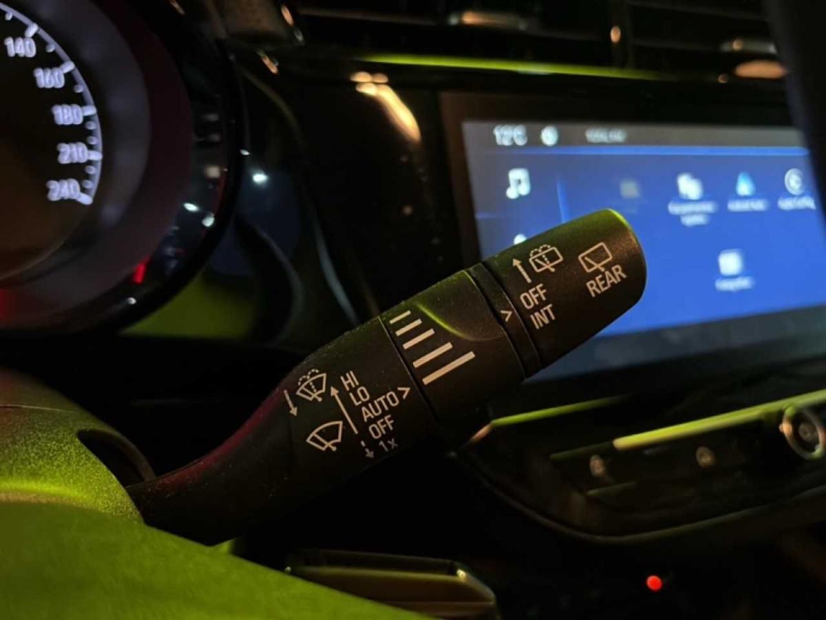 opel-corsa-2025-gasolina-1199cc
