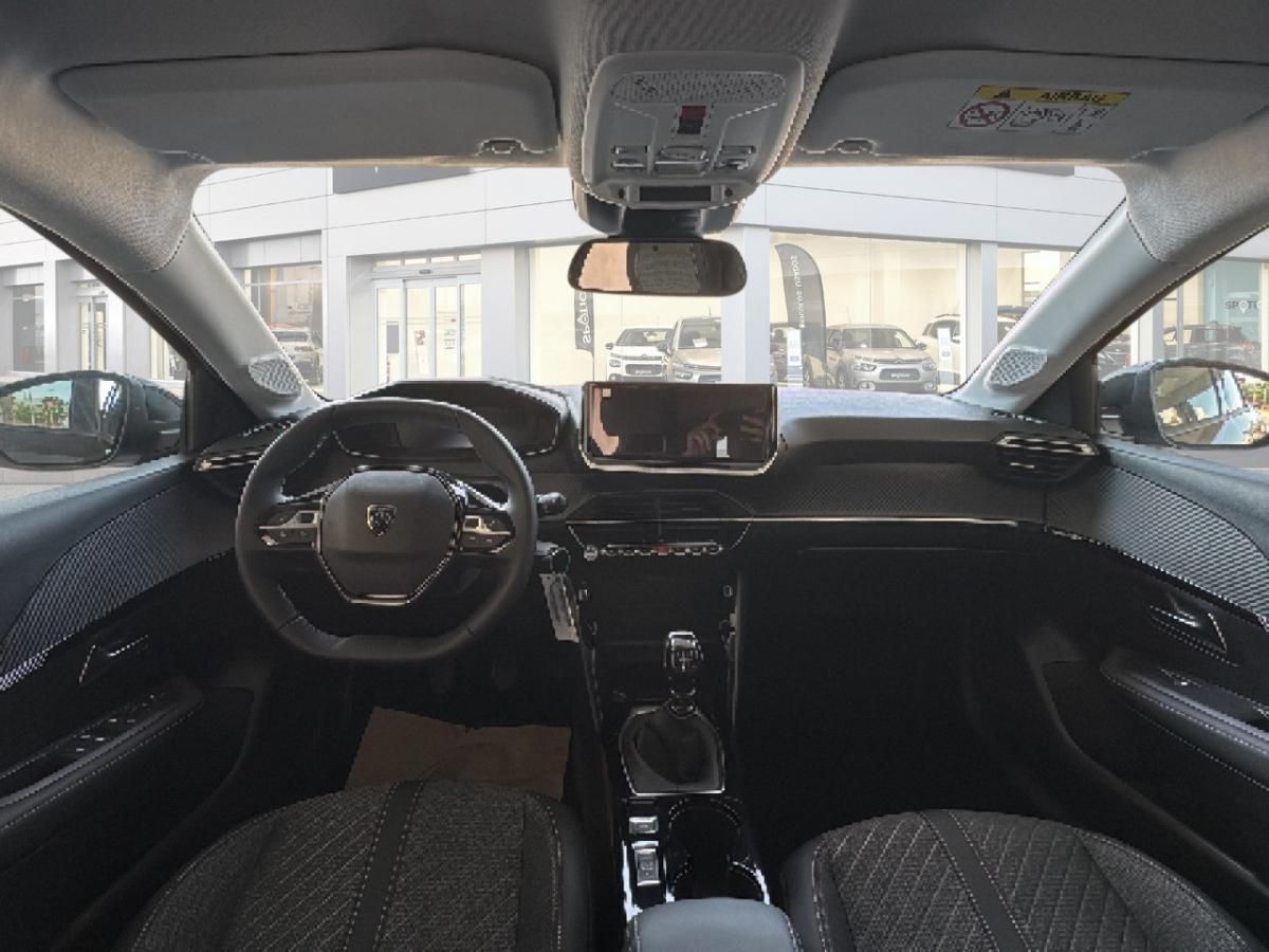 peugeot-208-2026-gasolina-1199cc