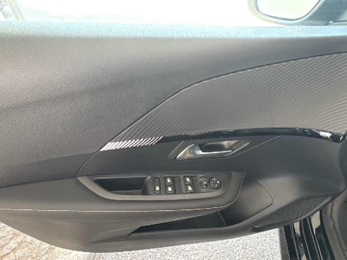 peugeot-208-2026-gasolina-1199cc
