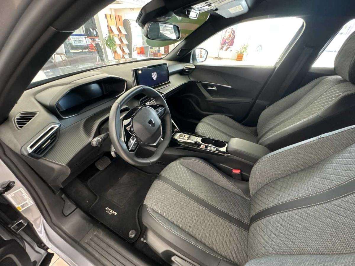 peugeot-2008-2026-hibrido-a-gasolina-1199cc
