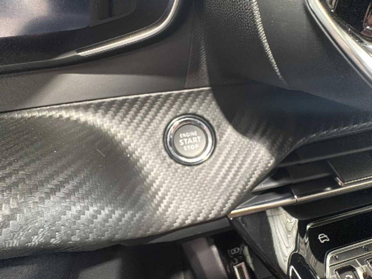 peugeot-208-2026-gasolina-1199cc