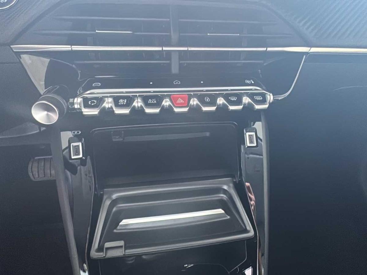 peugeot-208-2025-eletrico-0cc