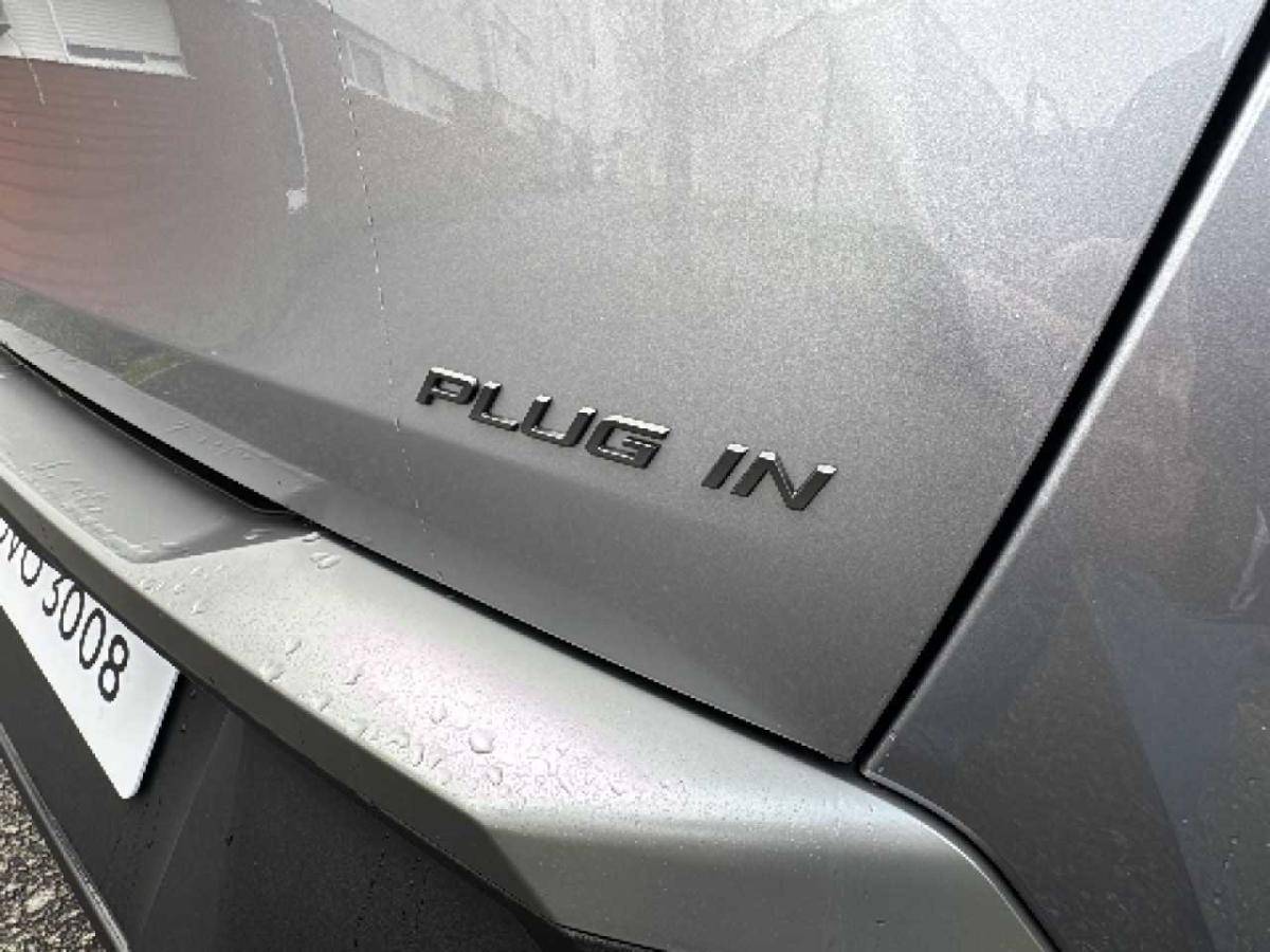 peugeot-3008-2026-hibrido-a-gasolina-1598cc