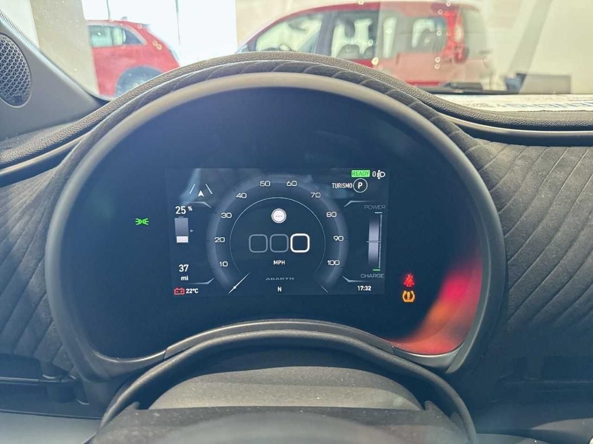 abarth-500-2024-eletrico-0cc