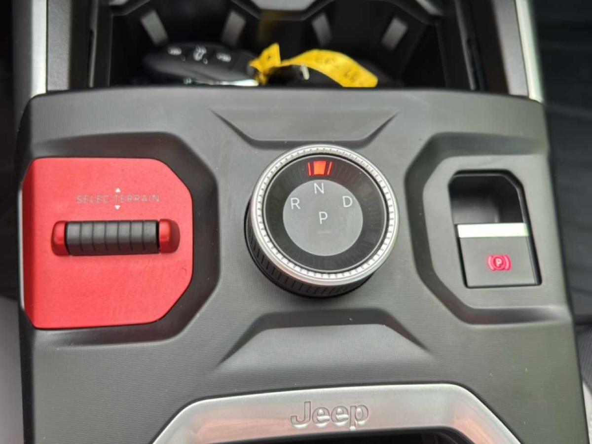 jeep-compass-2026-hibrido-a-gasolina-1199cc