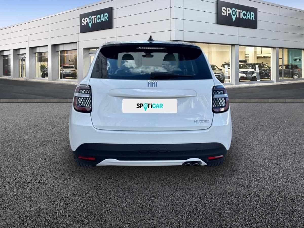 fiat-600-2025-gasolina-1199cc