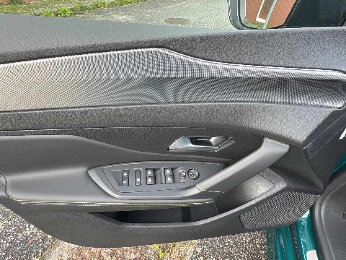 peugeot-e-308-2026-eletrico-0cc