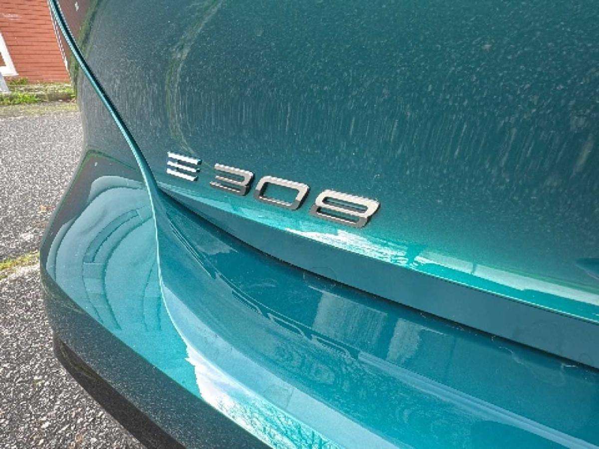 peugeot-e-308-2026-eletrico-0cc