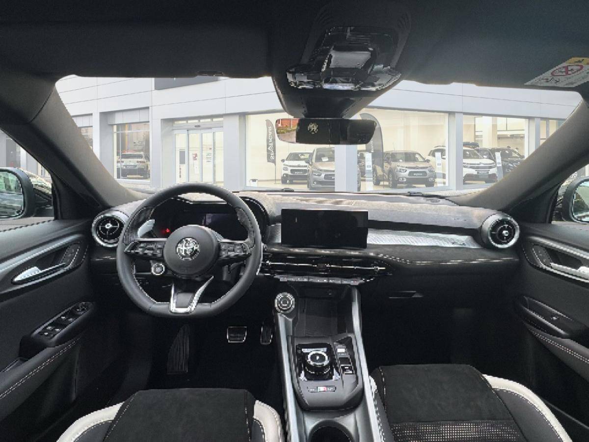 alfa-romeo-tonale-2026-hibrido-a-gasolina-1469cc